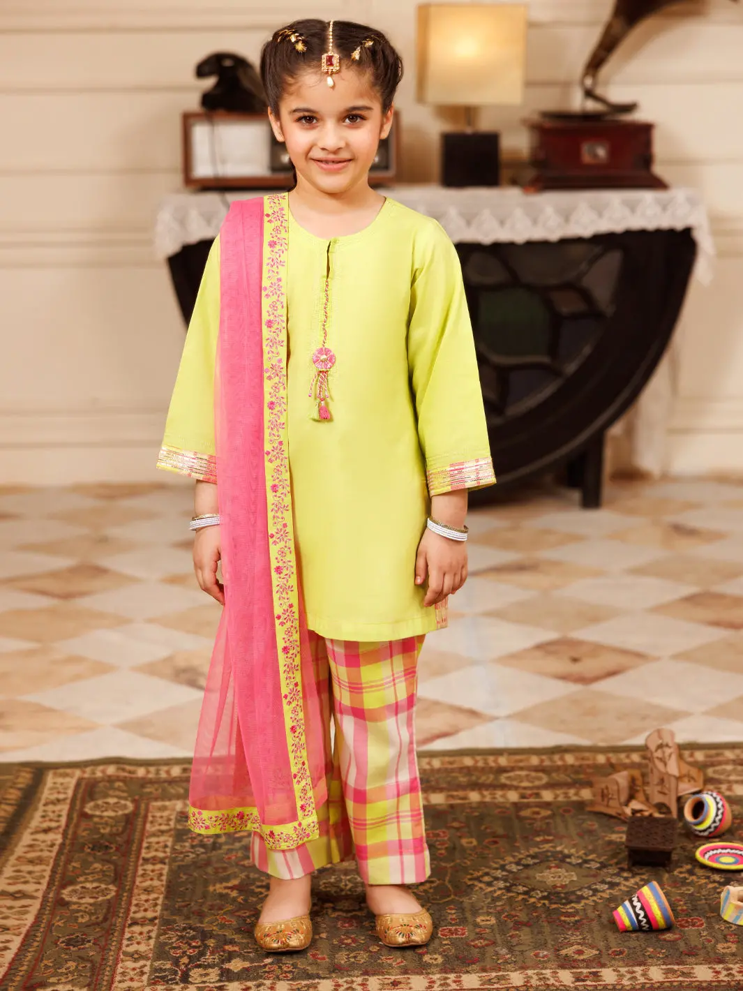 Parrot Green Dyed Formal 3Pc Stitched - Algr-3Ps-Ls-027 1