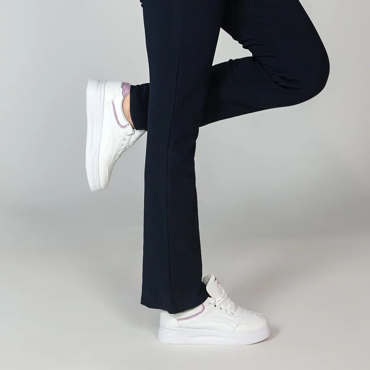 Women's Chunky Sneakers 1