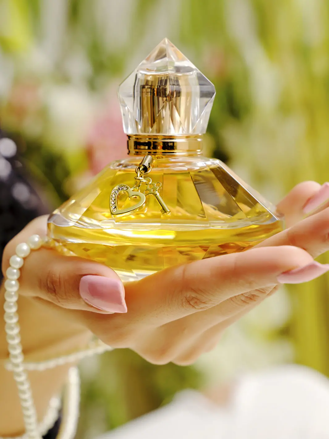 Enchanting Perfume For Women 1