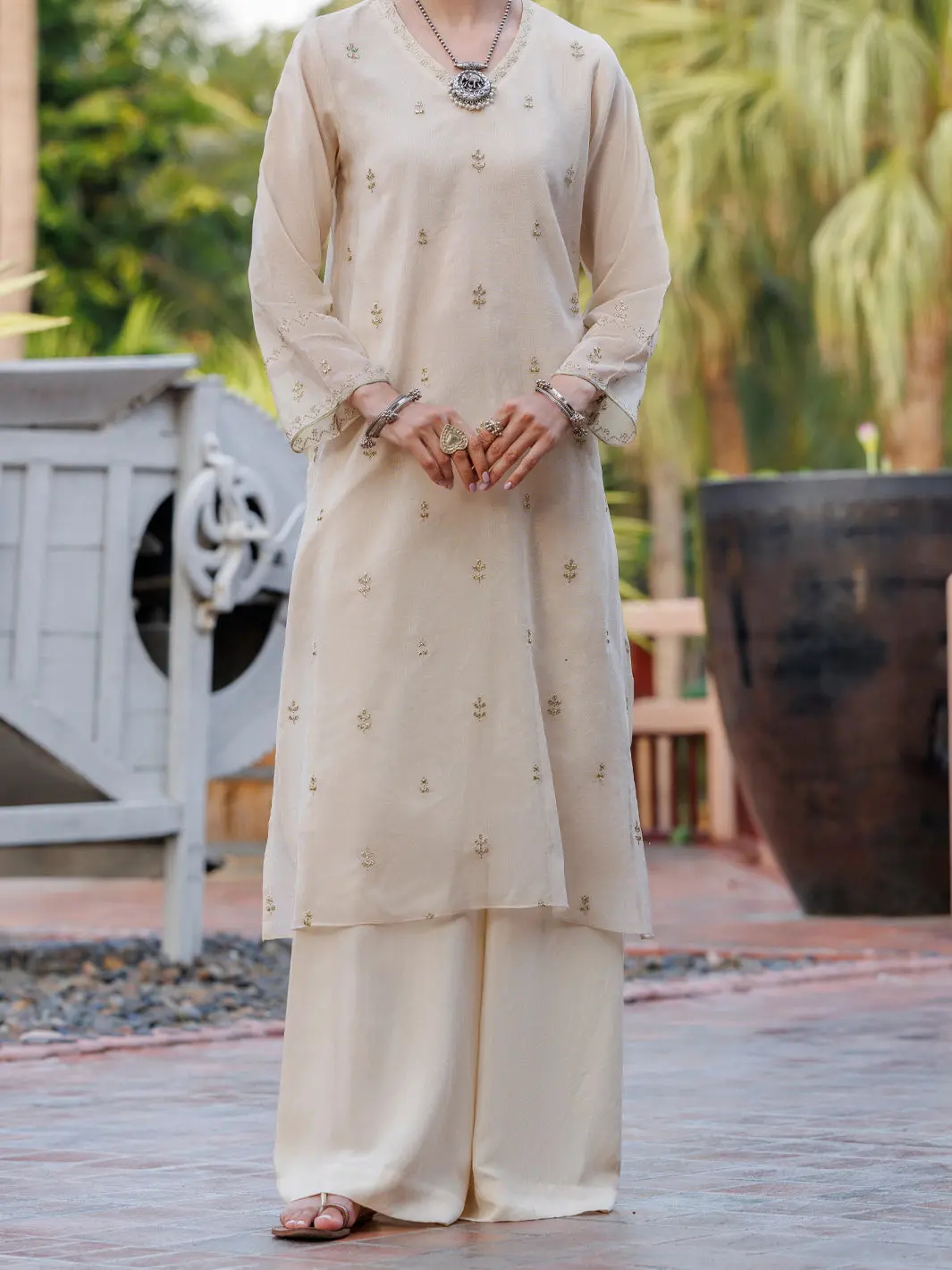 Off White Khaddi Net Tunic - Al-Lk-1035 1