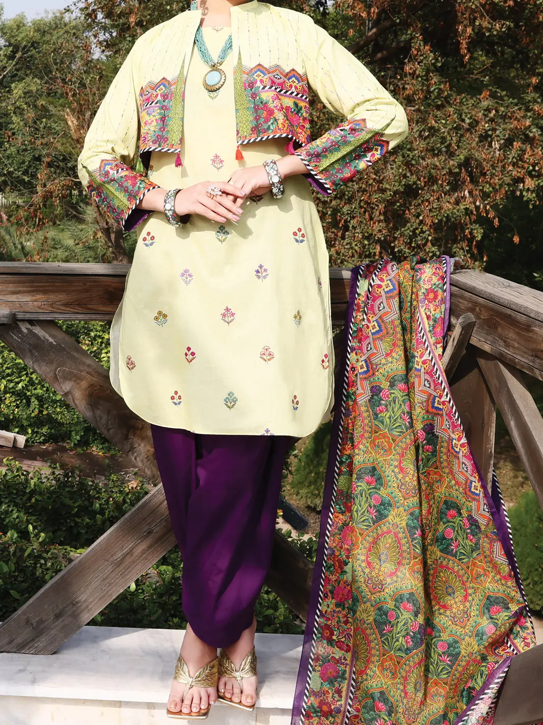 Lime Lawn 3Pc Stitched - Alp-3Ps-1038 1