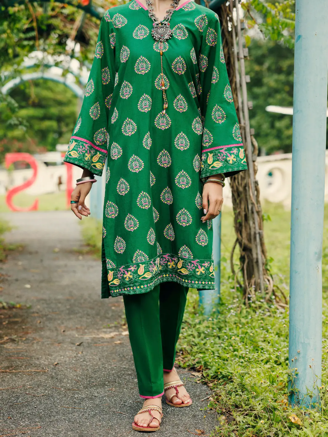 Green Lawn Kurti - Al-Lk-1039 1