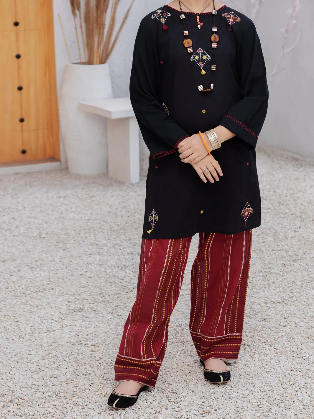 Black 2Pc Stitched - Alt-2Ps-Lks-1076 1