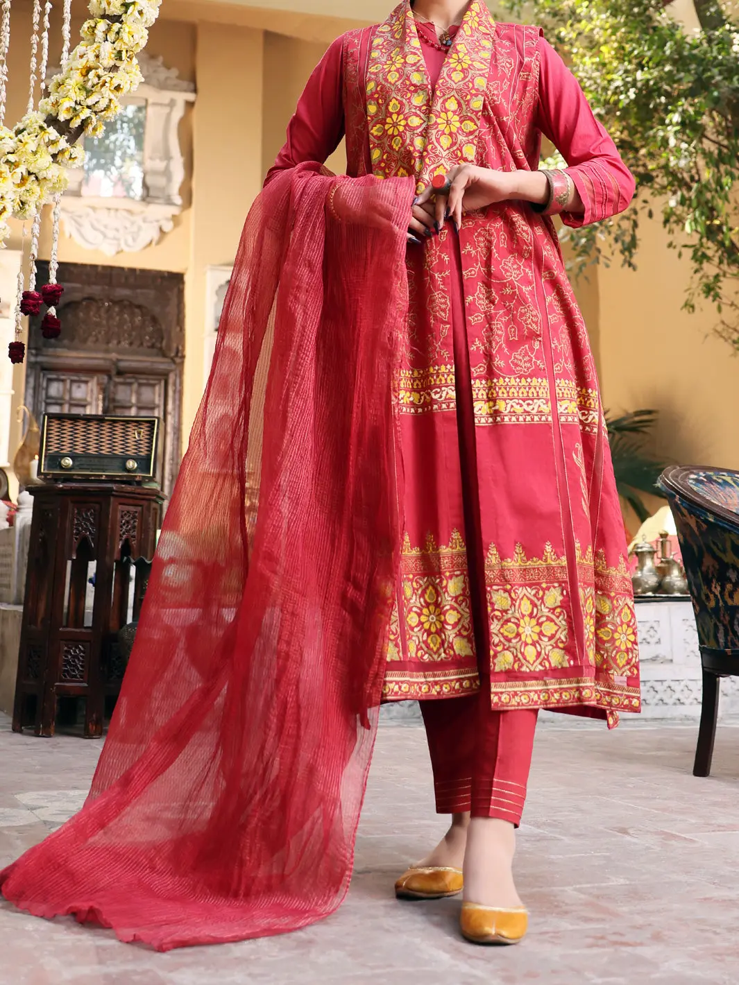 Maroon Cambric 3Pc Unstitched - Alp-3Ps-1090 1