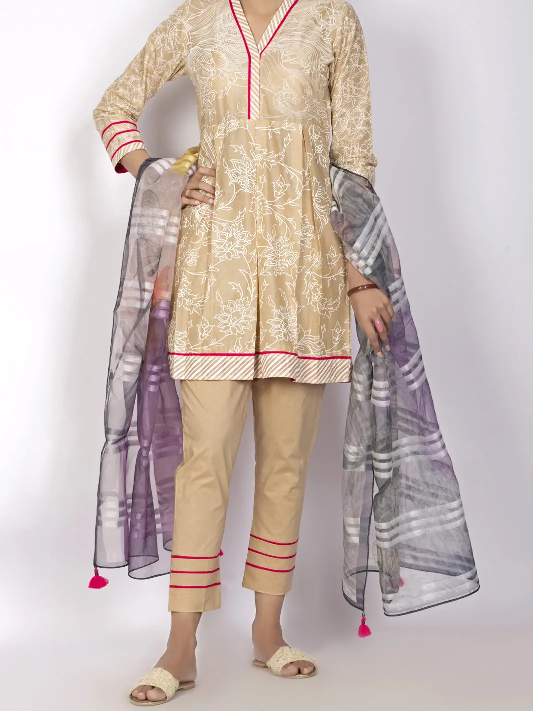 Beige Lawn 3Pc Stitched - Alp-3Ps-1127 1