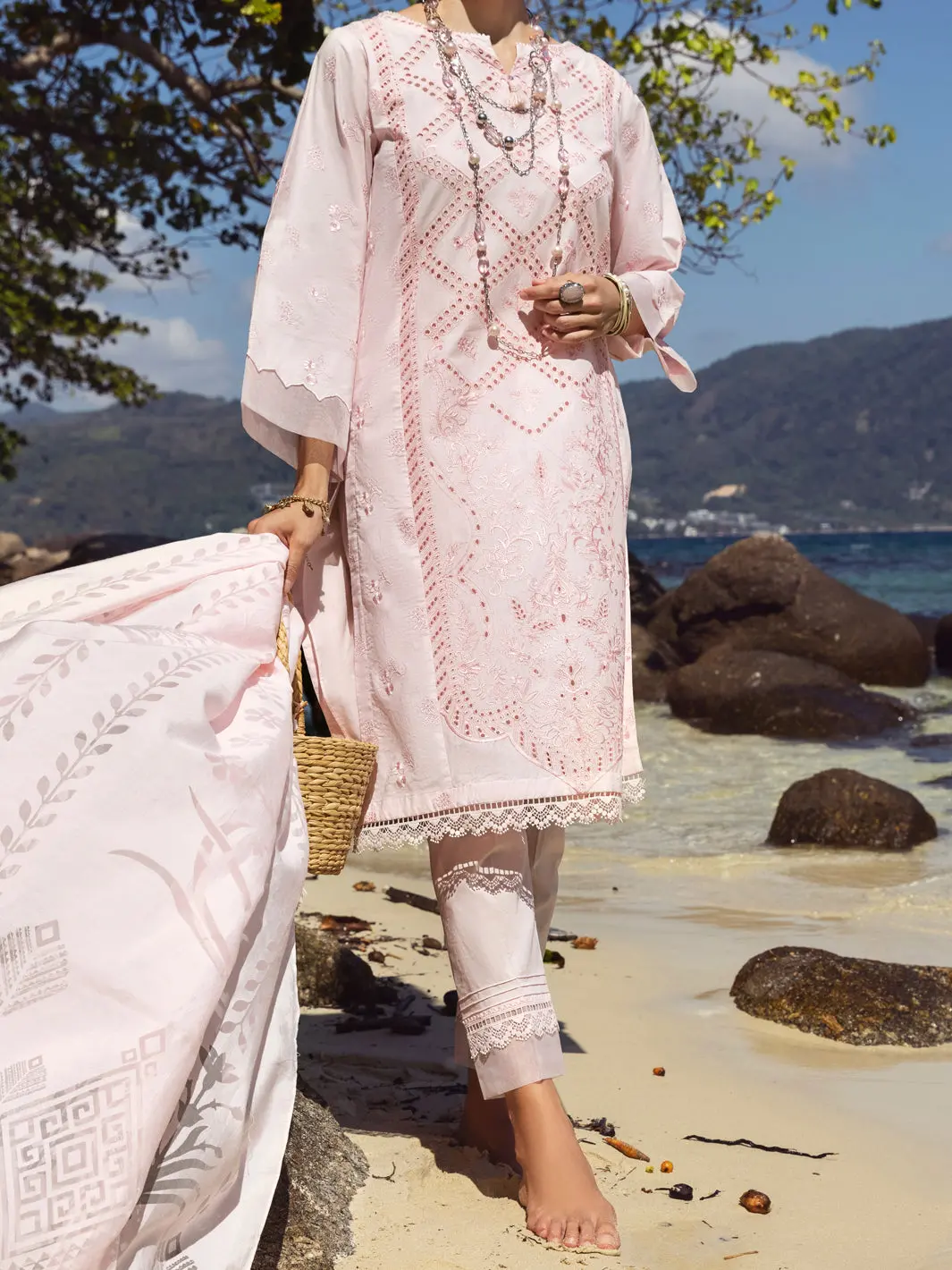 Pink Schiffli Lawn 3Pc Unstitched - Alp-3Ps-1141 1