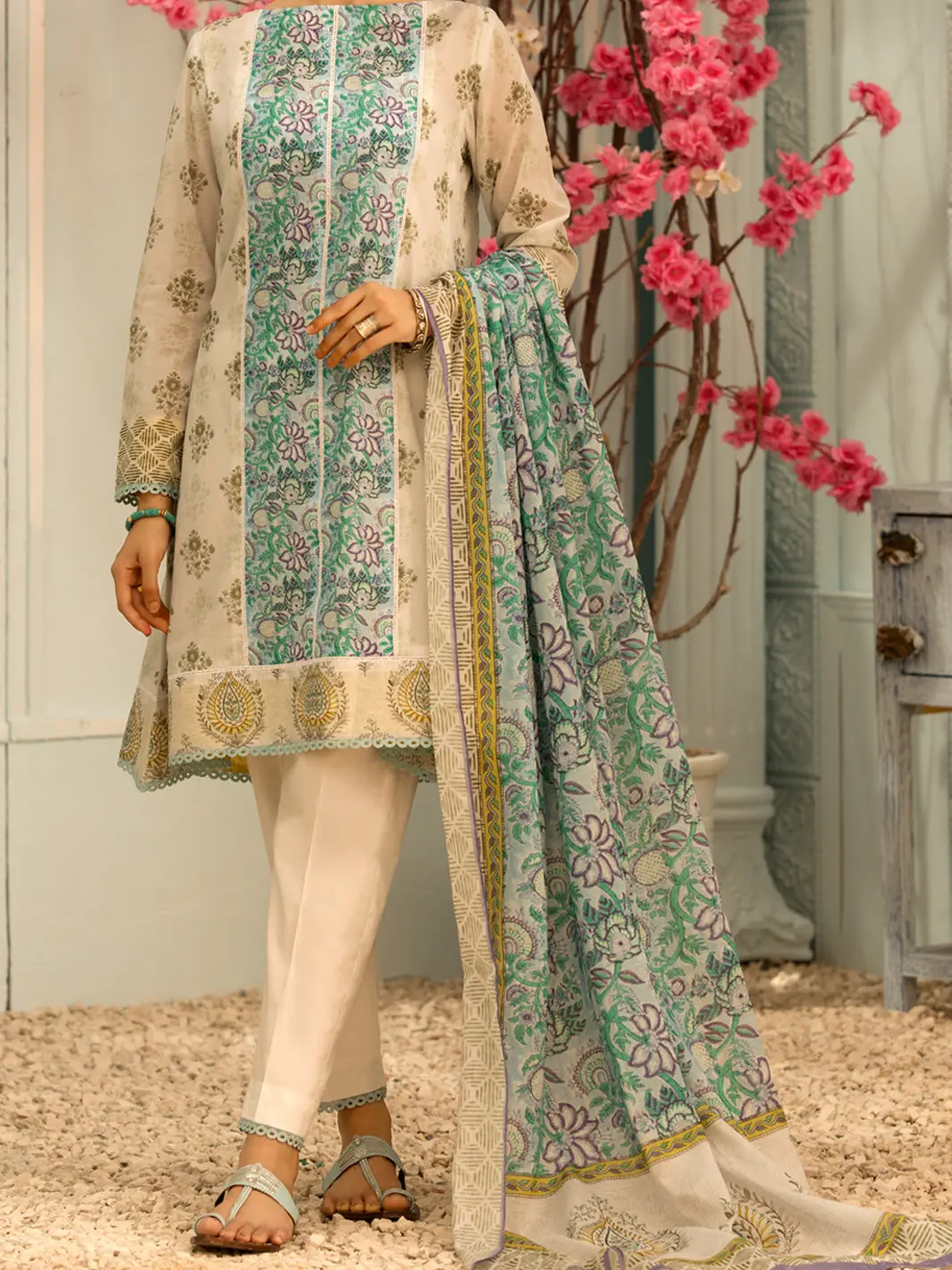 Light Grey Lawn 2Pc Unstitched - Alp-2Ps-1204 1