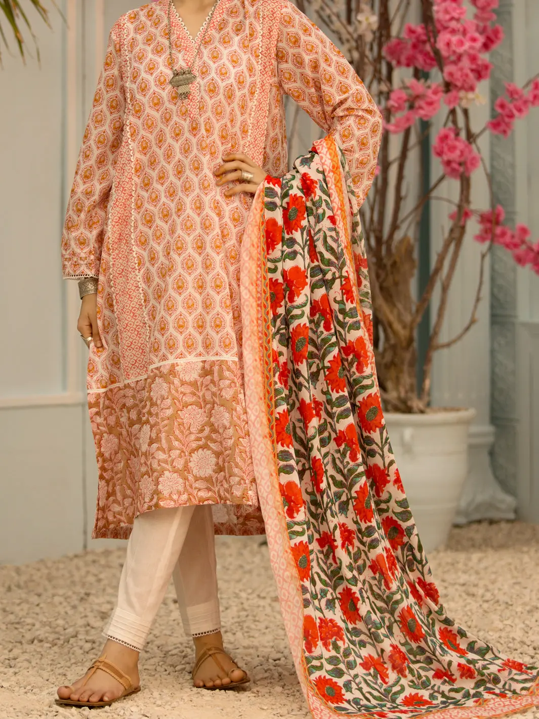 Off White Lawn 2Pc Unstitched - Alp-2Ps-1207 1
