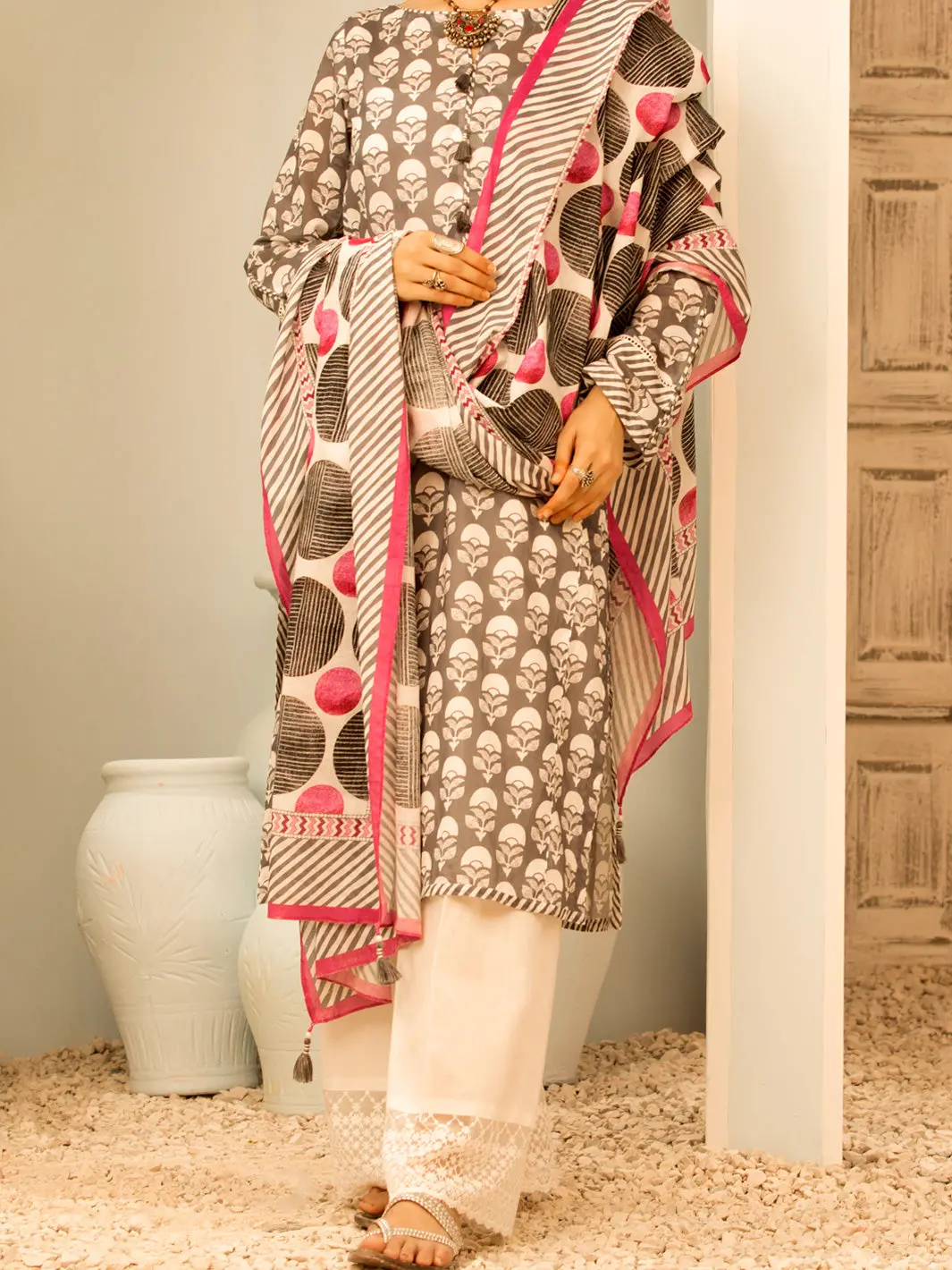 Grey Lawn 2Pc Unstitched - Alp-2Ps-1208 1