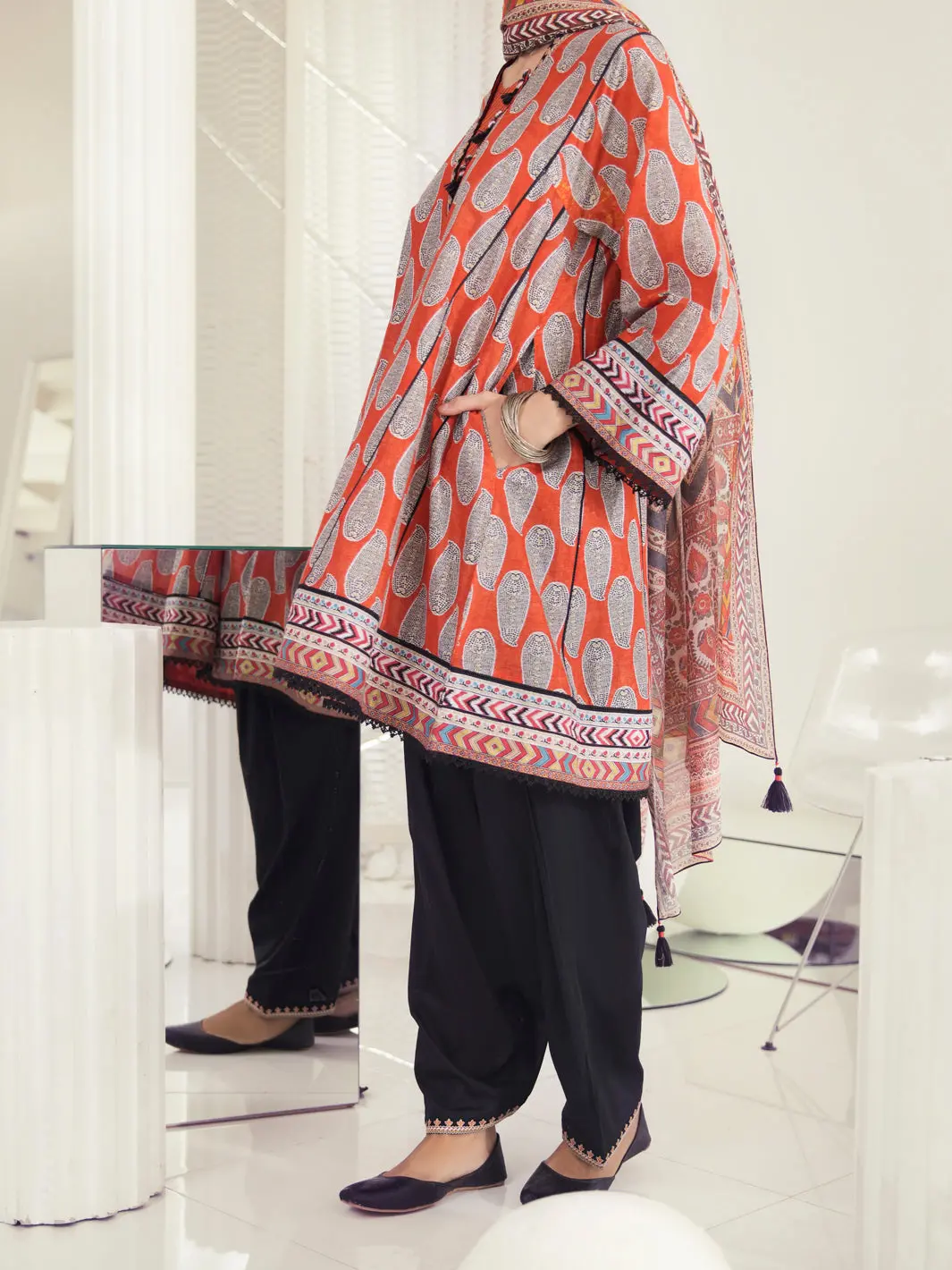 Orange Lawn 3Pc Stitched - Alp-3Ps-1238 1