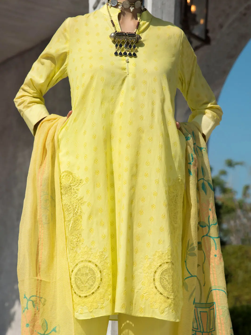 Parrot Green Lawn 3Pc Unstitched - Alp-3Ps-1258 2