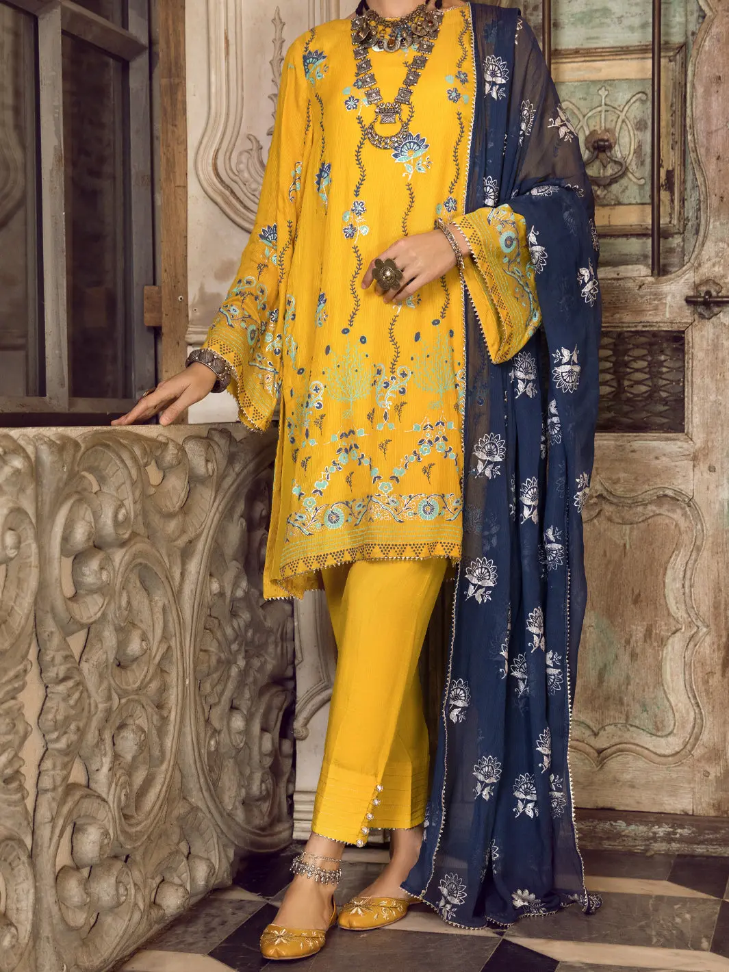 Yellow Khaddi Silk 3Pc Stitched - Alp-3Ps-1282 1