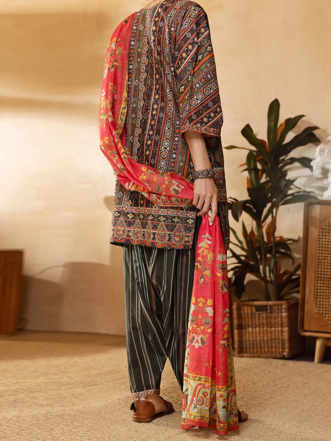 Green Lurex Jacquard 3Pc Unstitched - Alp-3Ps-1302 2