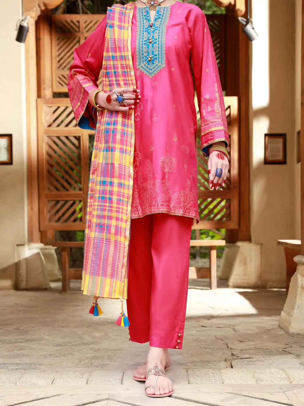 Fuchsia Lawn 3Pc Unstitched - Alp-3Ps-1383 1
