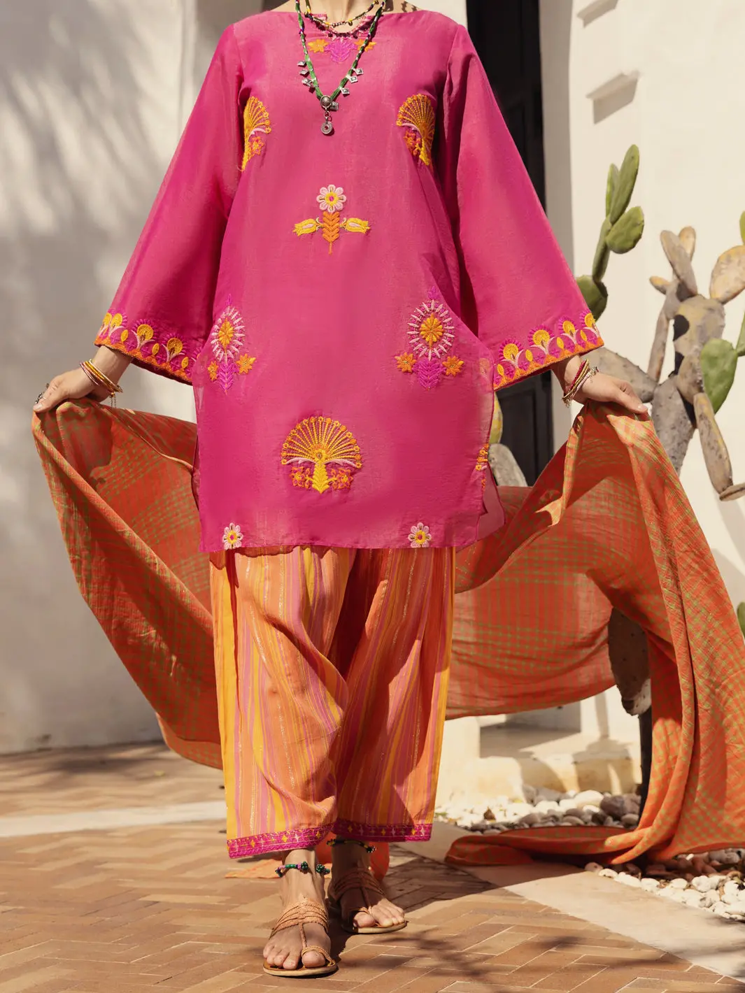 Pink 3Pc Unstitched - Alp-3Ps-1441 1