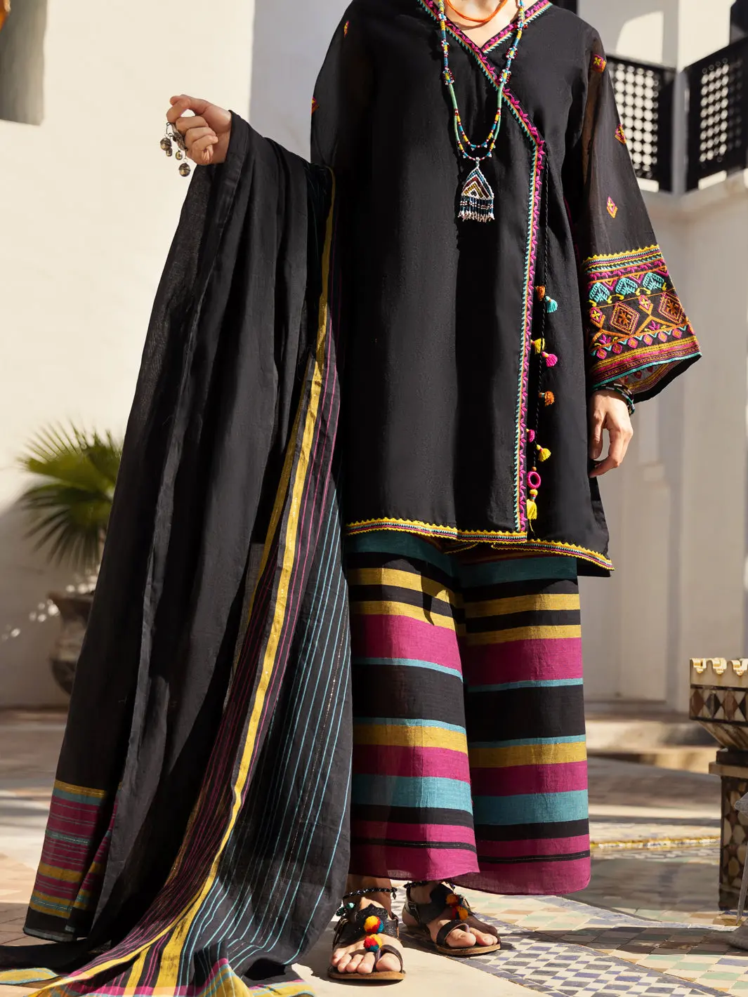 Black 3Pc Unstitched - Alp-3Ps-1443 1