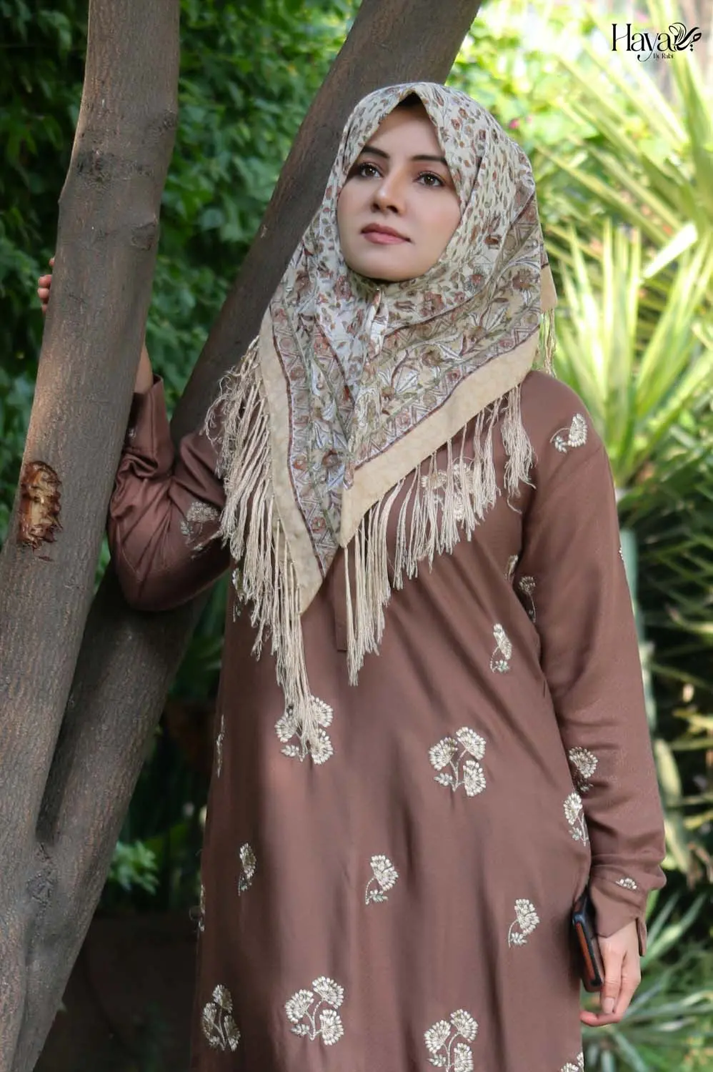 2 Pc Embroidered Brown 1