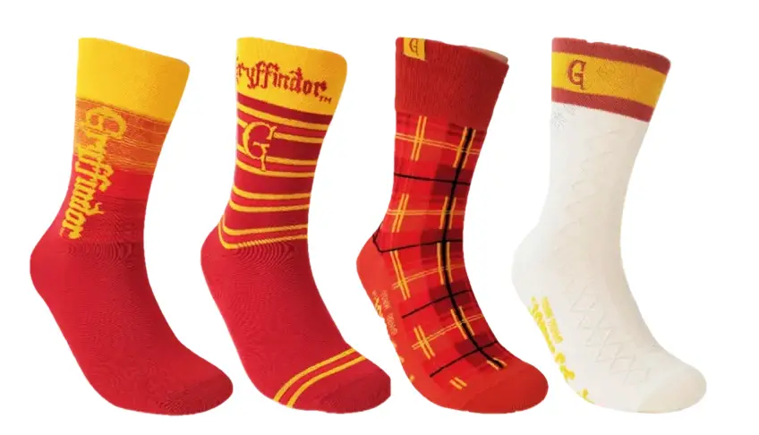 Harry Potter 4 Pairs Crew Socks In Box(Gryffindor) 1