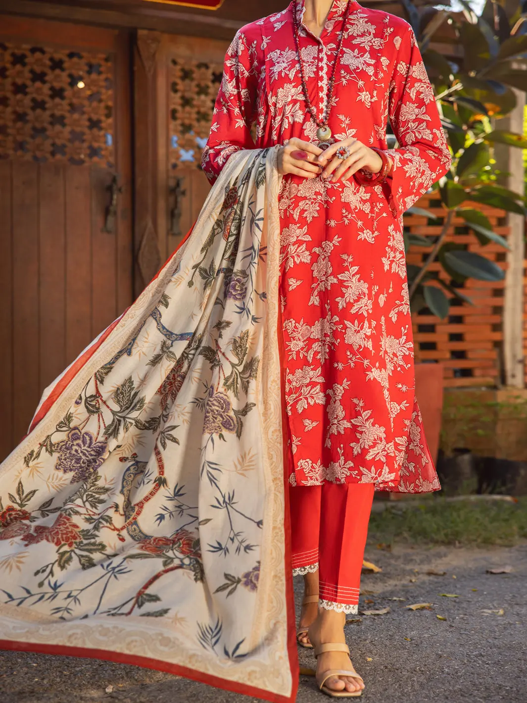 Red Lawn 3Pc Stitched - Alp-3Ps-1717 1