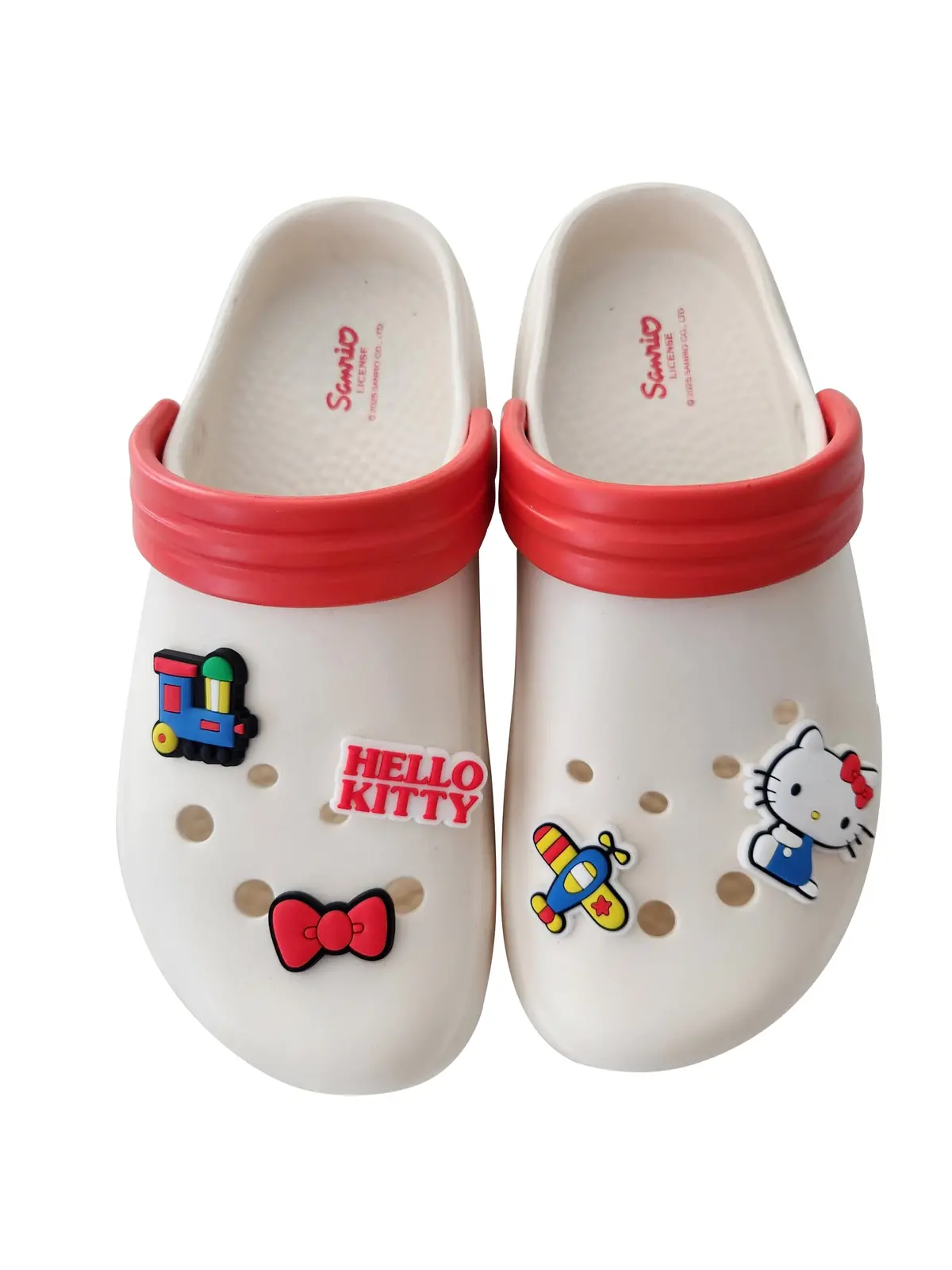 (37-38) Hello Kitty Floral Clogs 1