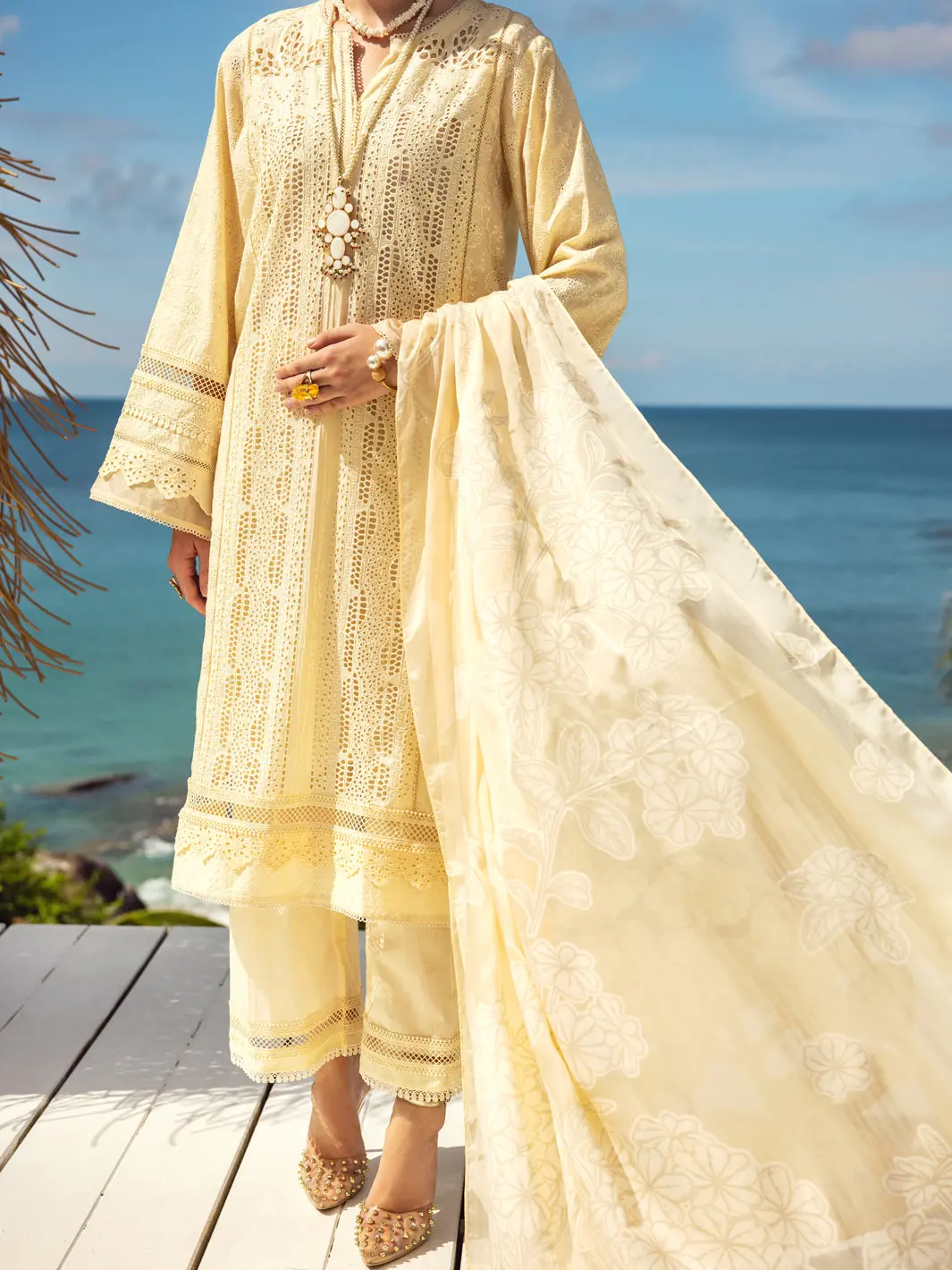 Off White Dyed Lawn 3Pc Unstitched - Alp-3Ps-1727 1