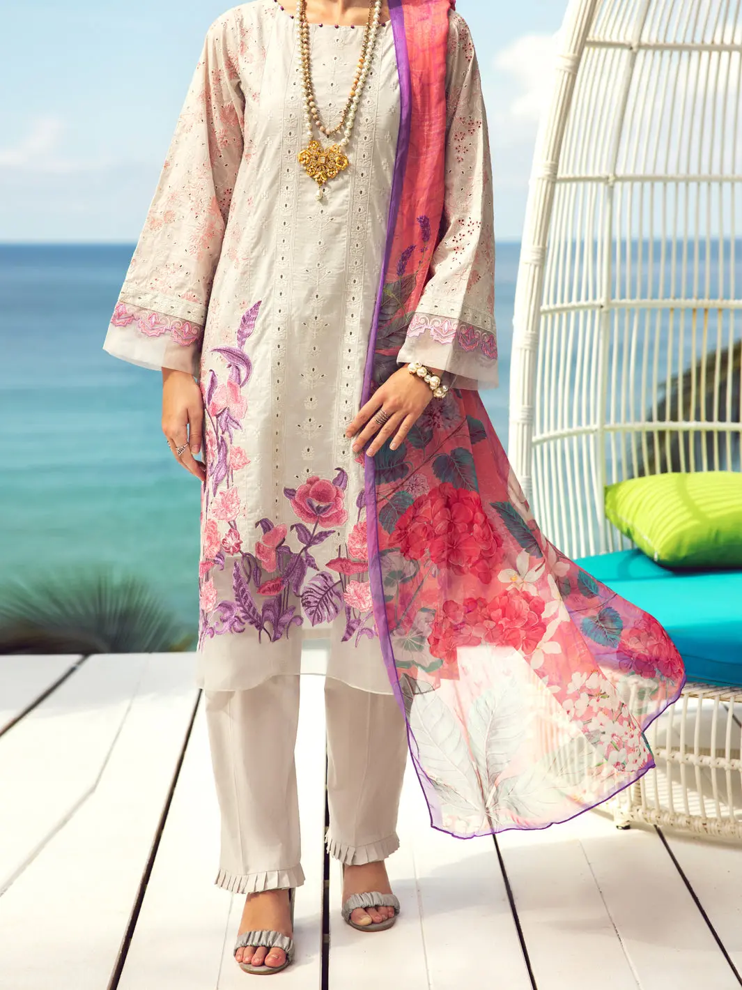 Light Grey Dyed Lawn 3Pc Unstitched - Alp-3Ps-1729 1