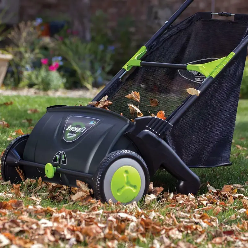 Leaf Collecting Push Lawn / Yard Sweeper 1