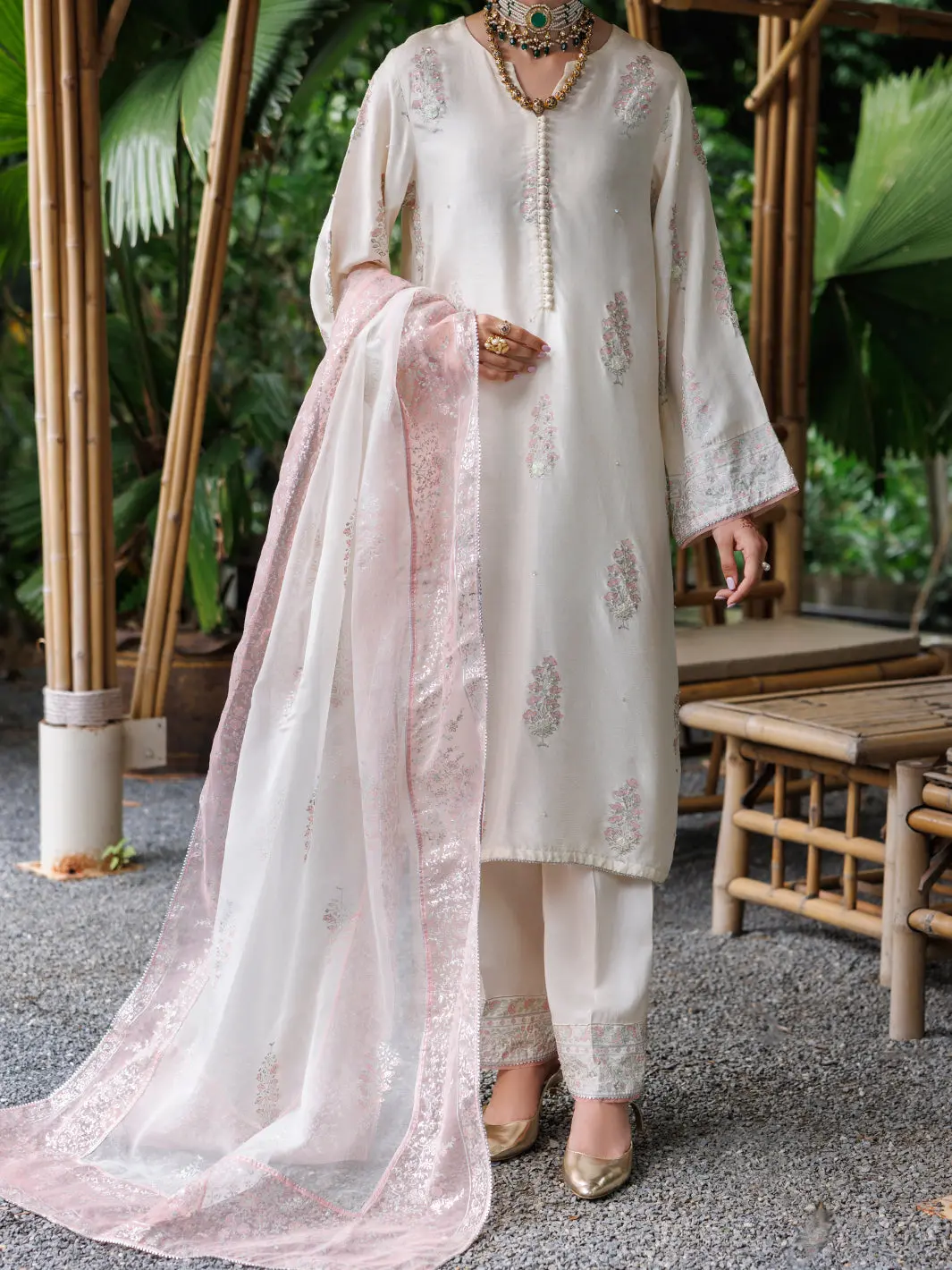 Off White Maple Silk 3Pc Stitched - Alp-3Ps-2032 1
