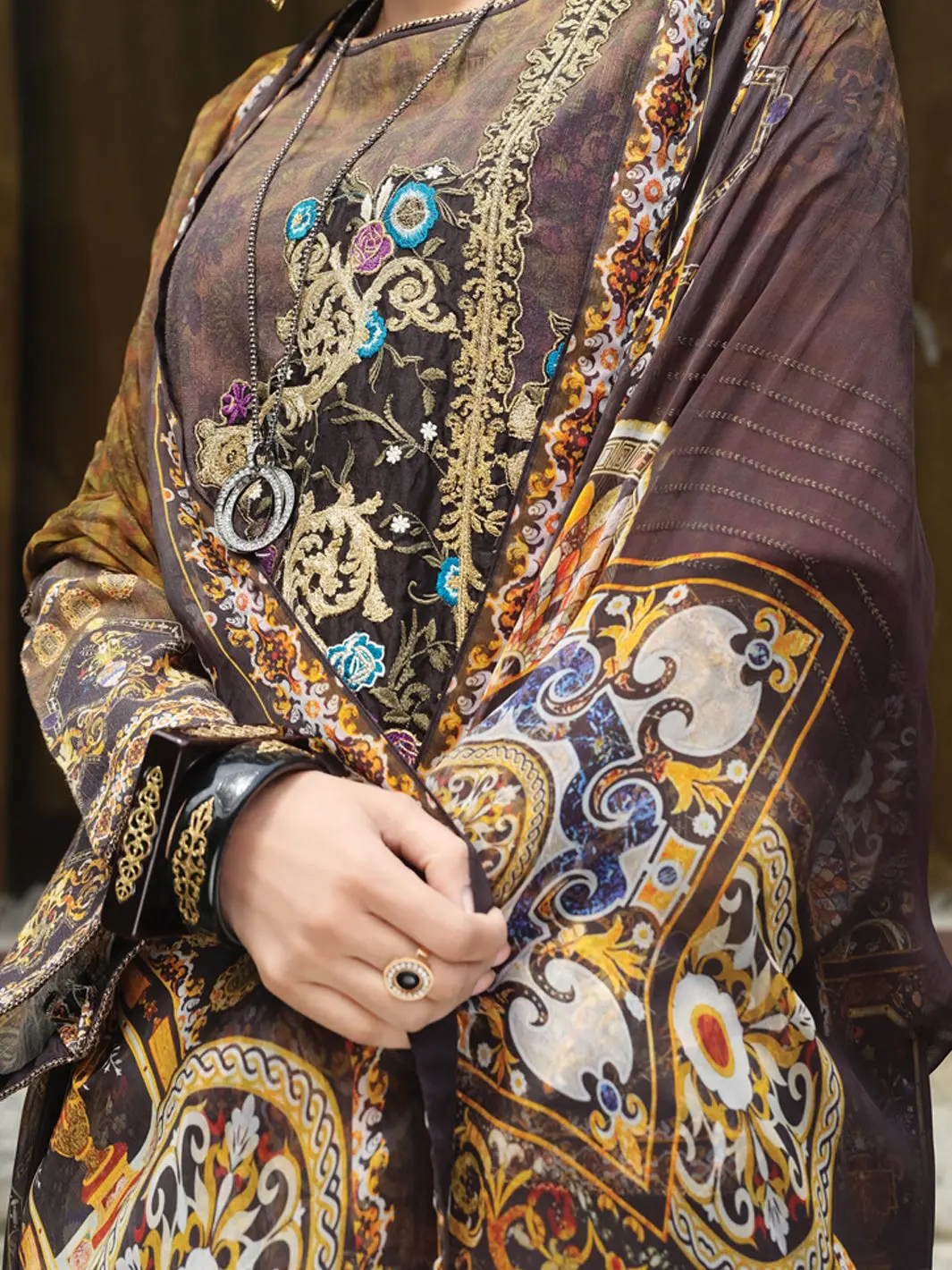 Green Khaddar + Linen 3Pc Stitched - Awp-211 3