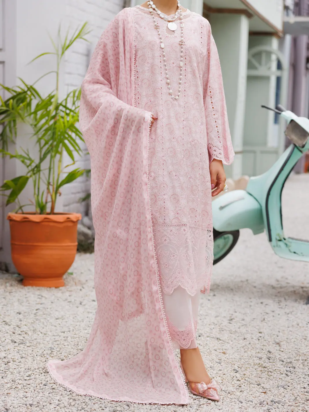 Light Pink Schiffli Lawn 3Pc Unstitched - Alp-3Ps-2188 1