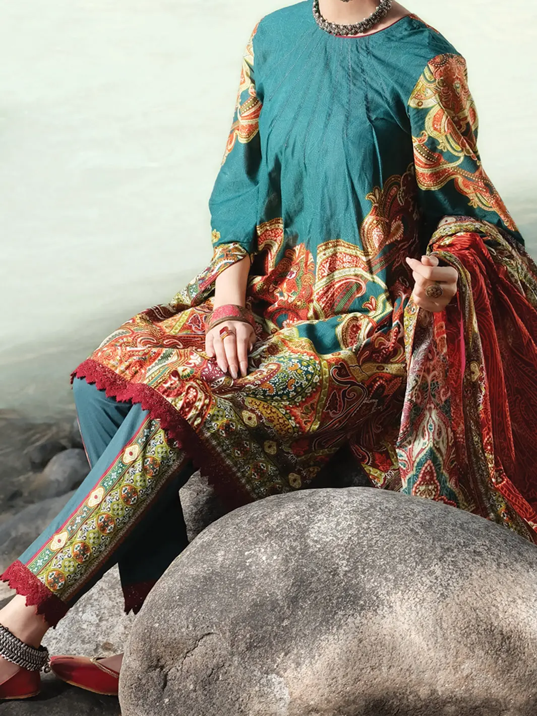 Green Cambric 3Pc Unstitched - Awp-252 1