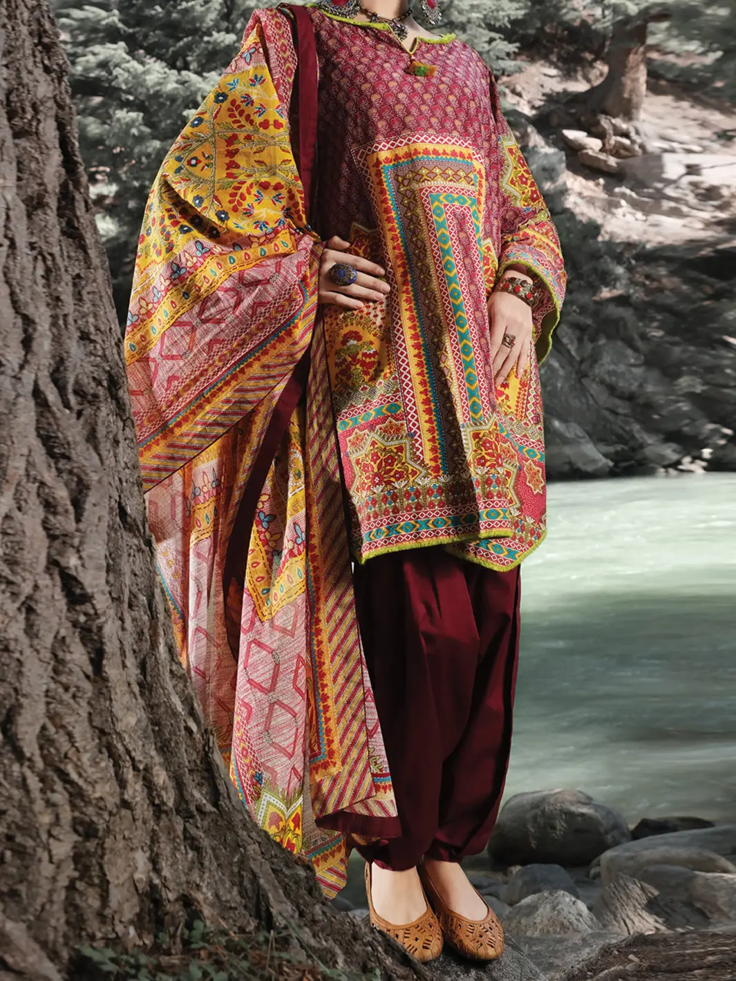 Maroon Cambric 3Pc Unstitched - Awp-253 1