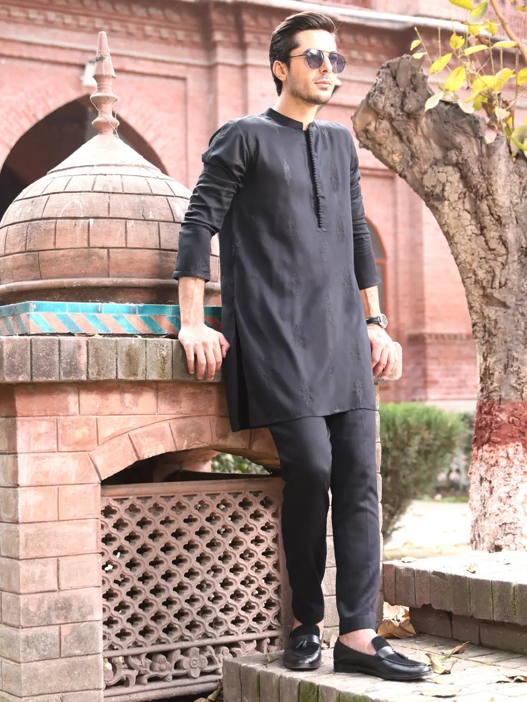Black Blended Kurta Pajama - Al-Kt-2561 1