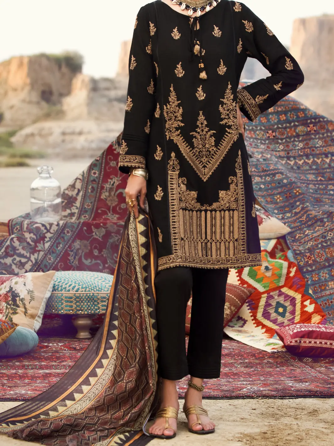 Black Dobby Jacquard 3Pc Unstitched - Awp-3Ps-334 1