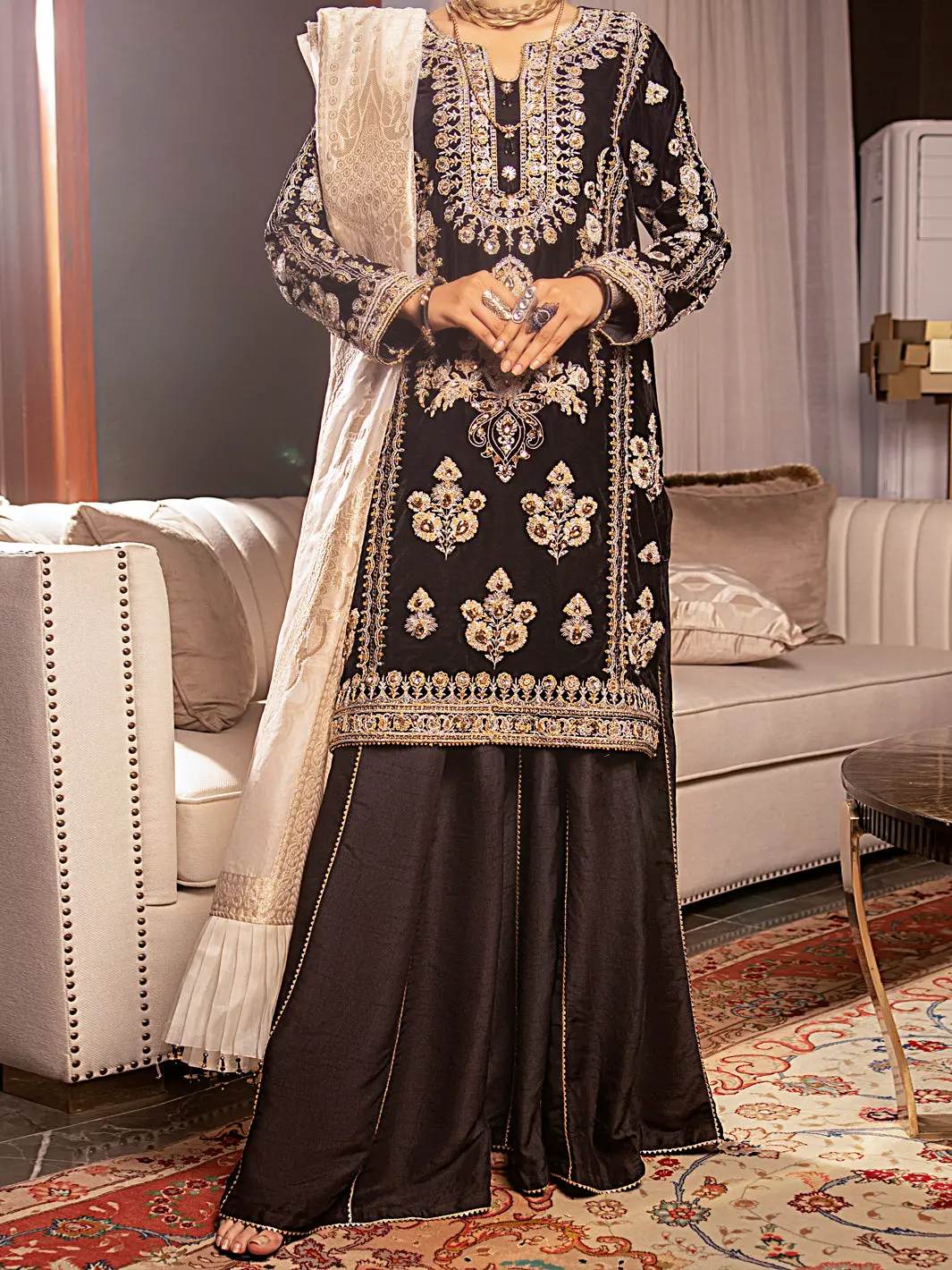 Black Velvet 3Pc Formal Stitched - Al-3Ps-Ls-340 1