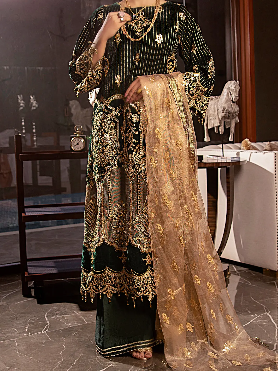 Green Velvet 3Pc Formal Stitched - Al-3Ps-Ls-344 1