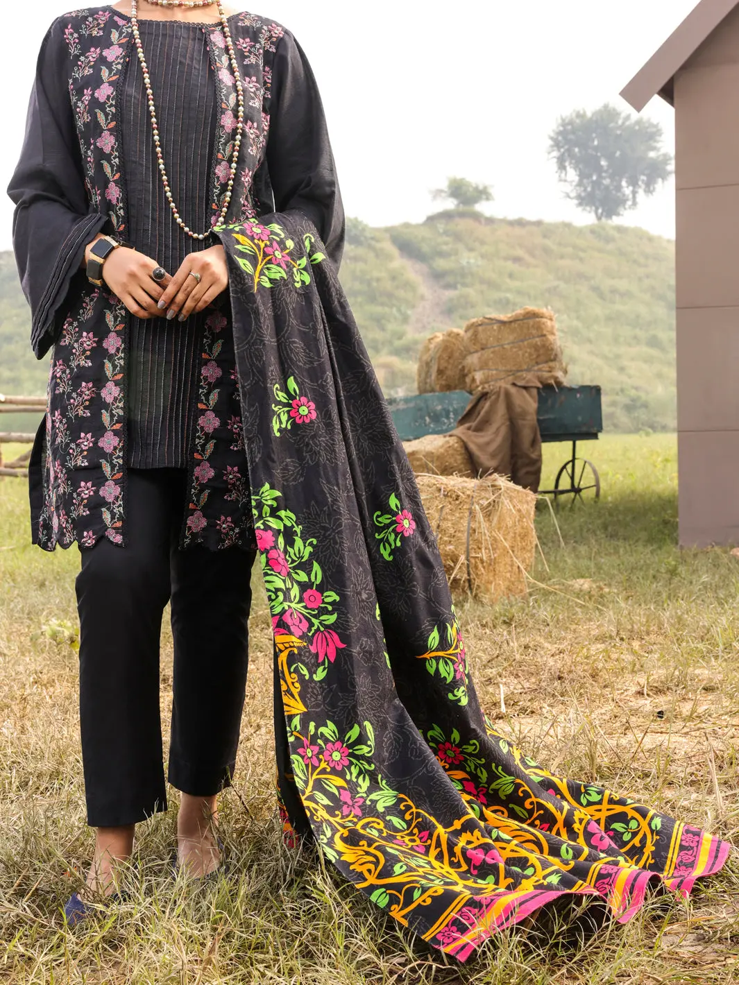 Black Khaddar 3Pc Stitched - Awp-3Ps-414 1