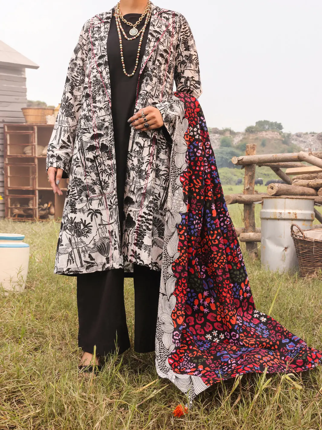 Black & White Khaddar Unstitched 3Pc - Awp-3Ps-512 1