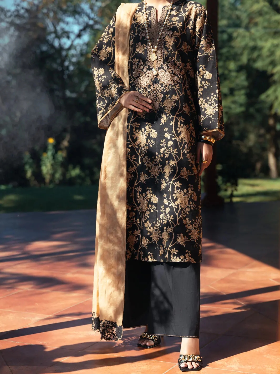 Black 3Pc Stitched - Awp-3Ps-579 1