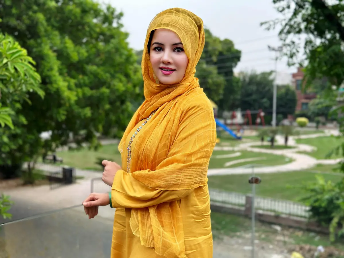 Golden Raw Silk Suit 2Pcs 1