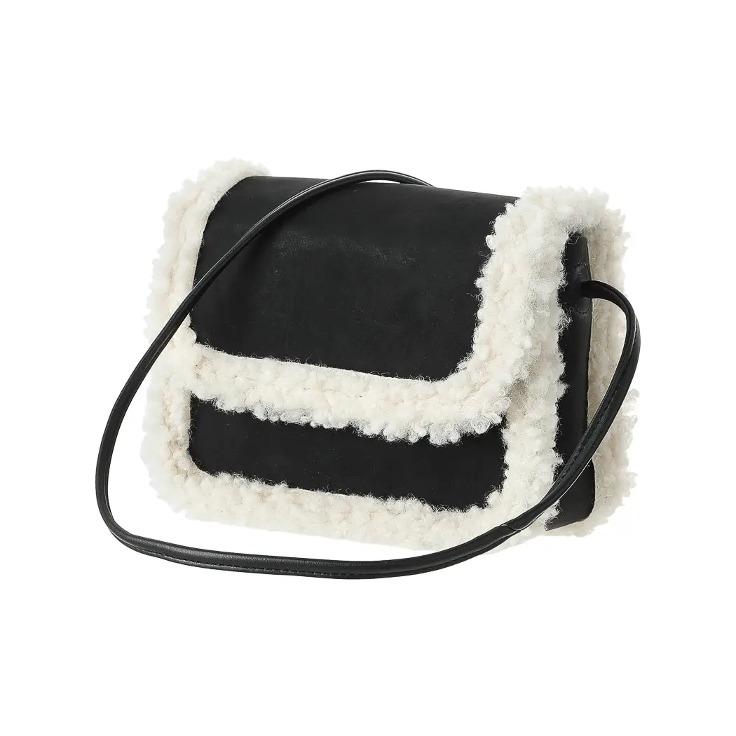 Lamb Like Fabric Crossbody Bag(Black) 1