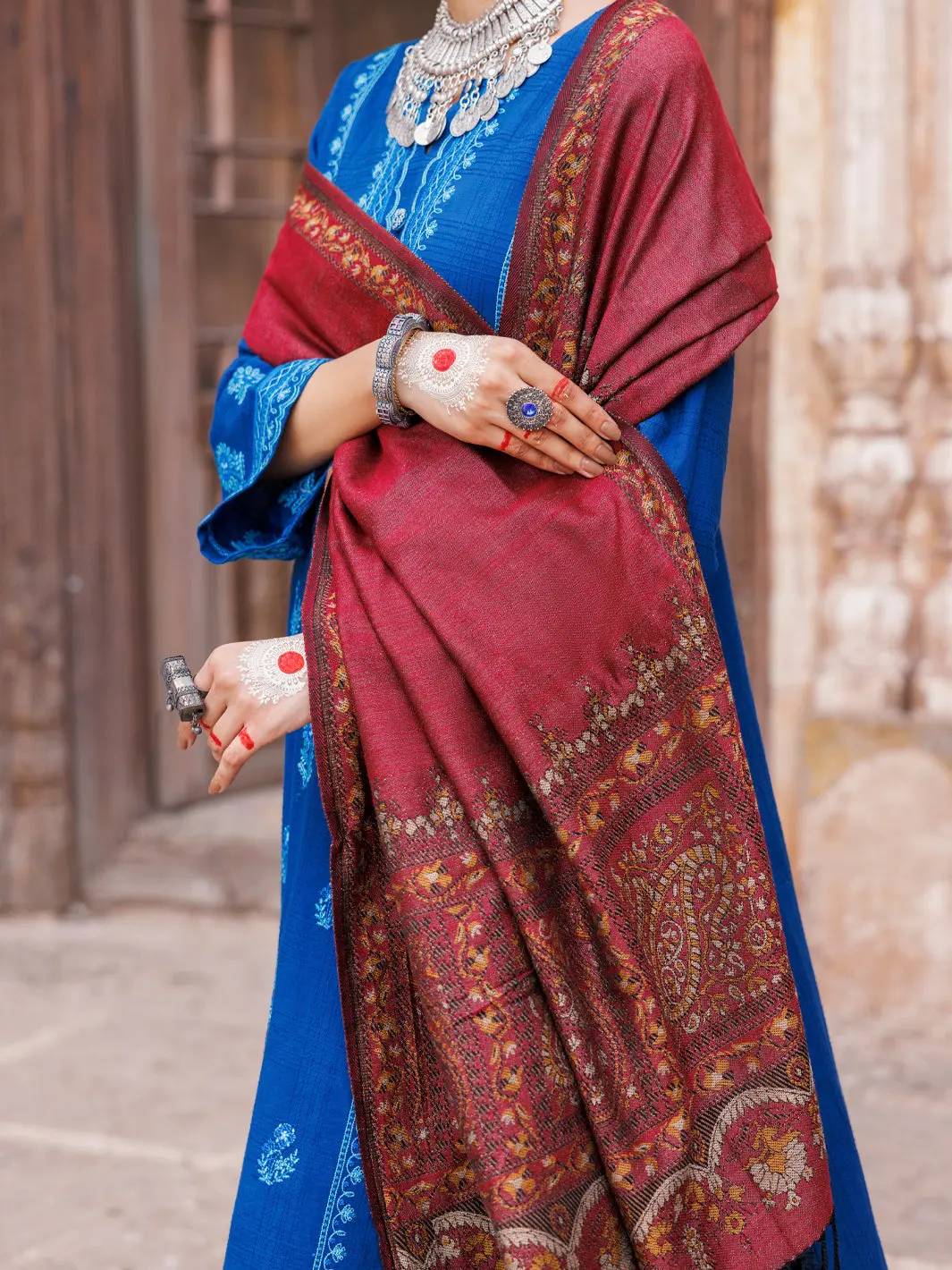 Maroon Yarn Dyed Shawl - Awp-St-729 1
