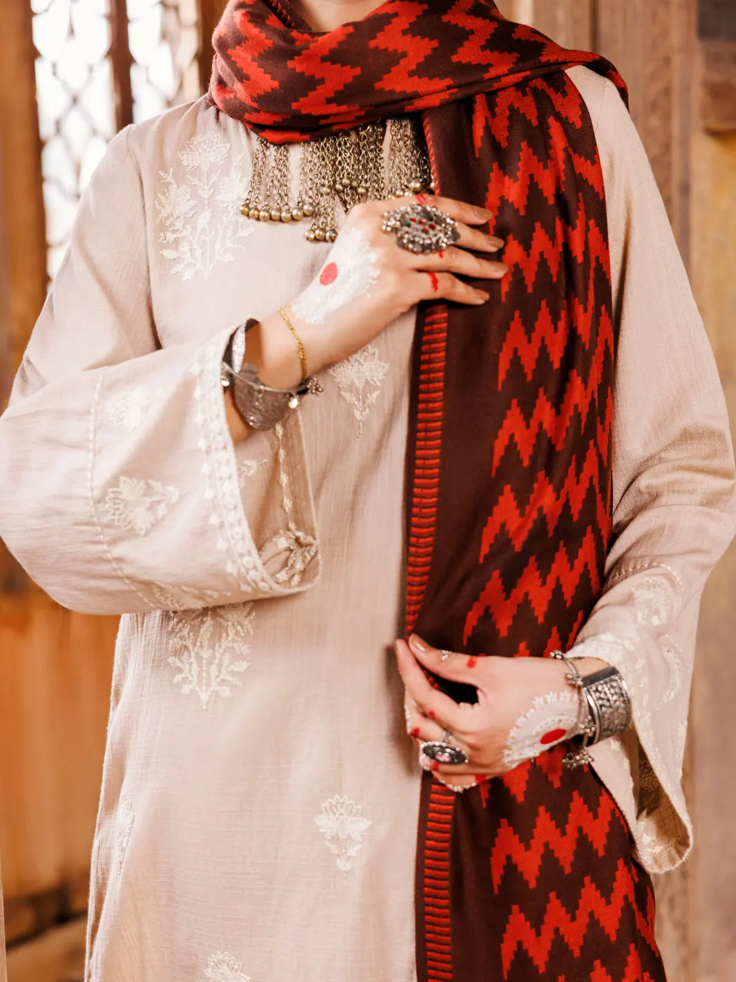 Brown Yarn Dyed Shawl - Awp-St-727 1