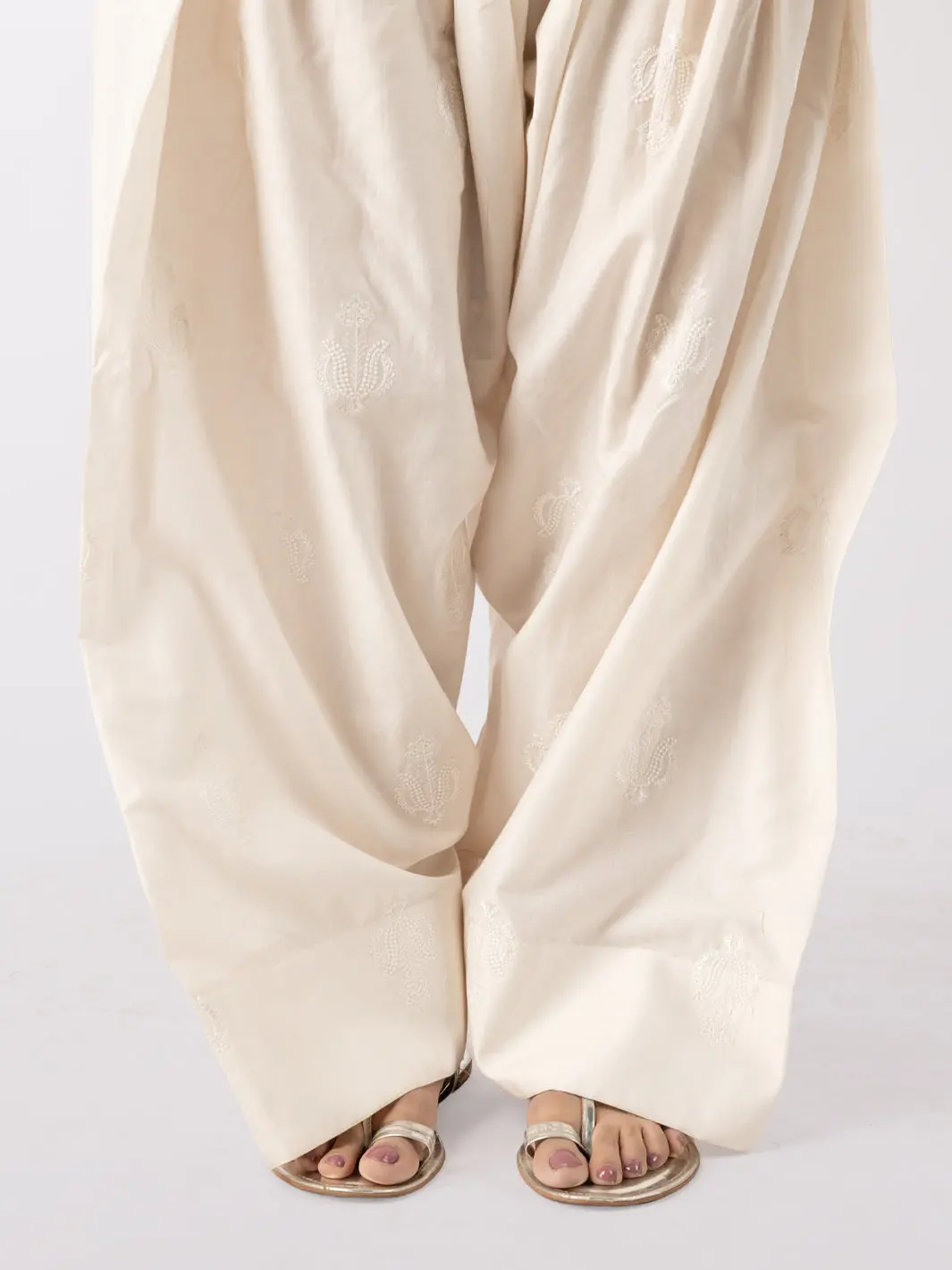 Off White Trousers - Al-T-788 1