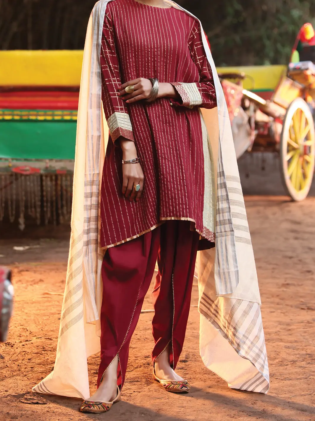 Maroon Jacquard 3Pc Stitched - Alp-3Ps-950 1