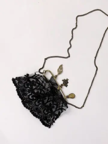 Women Locket - Al-Chlkt-567 1
