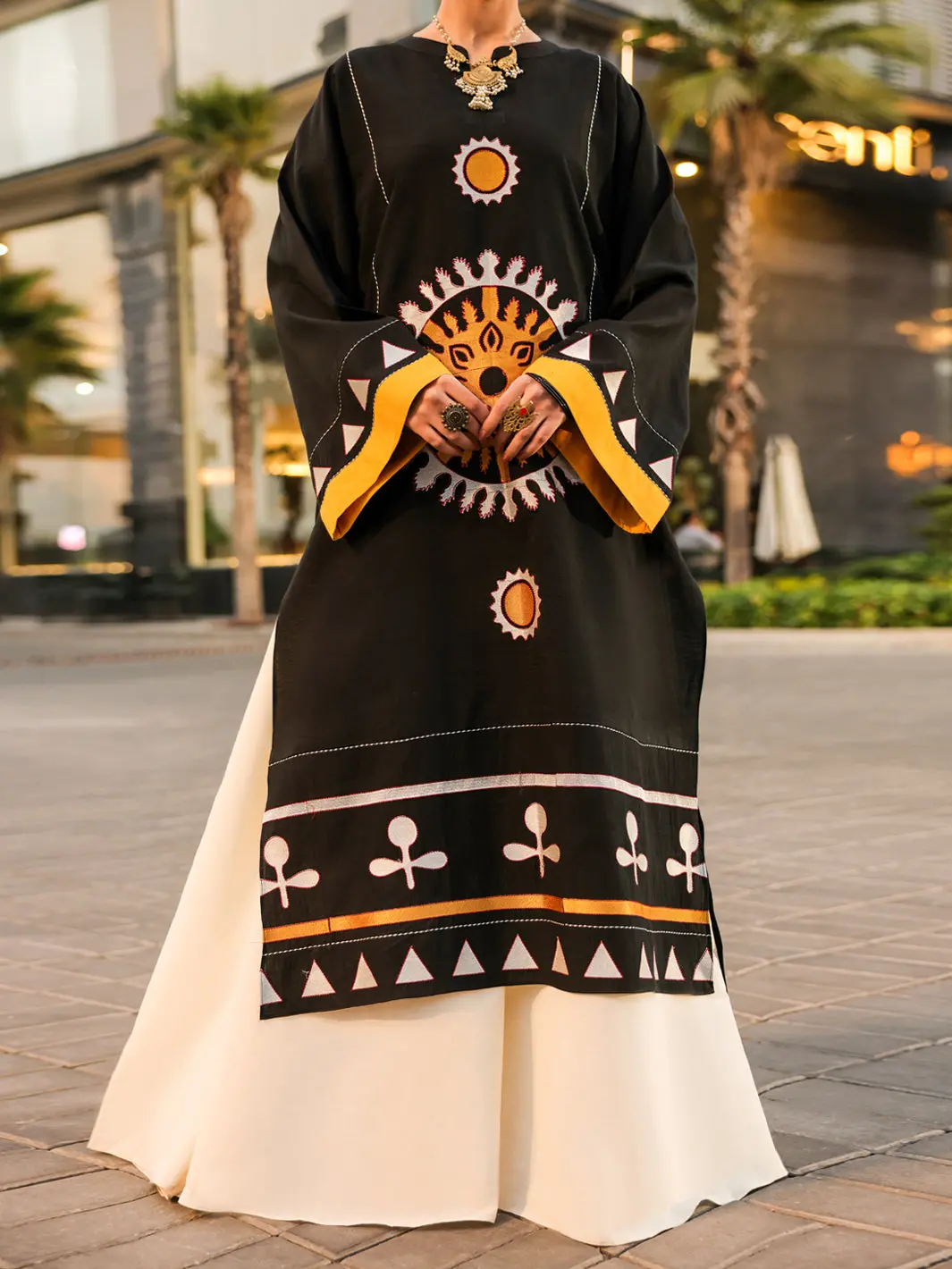 Black Embroidered Lawn Kurti - Al-Lk-1159 1
