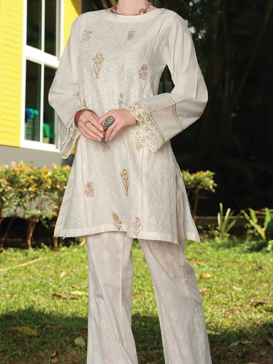 White Chicken Kari Tunic - Al-Lk-726 1