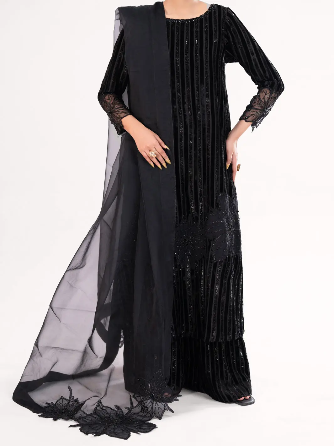 Black Velvet Formal 3Pc Stitched - Al-3Ps-Ls-562 4