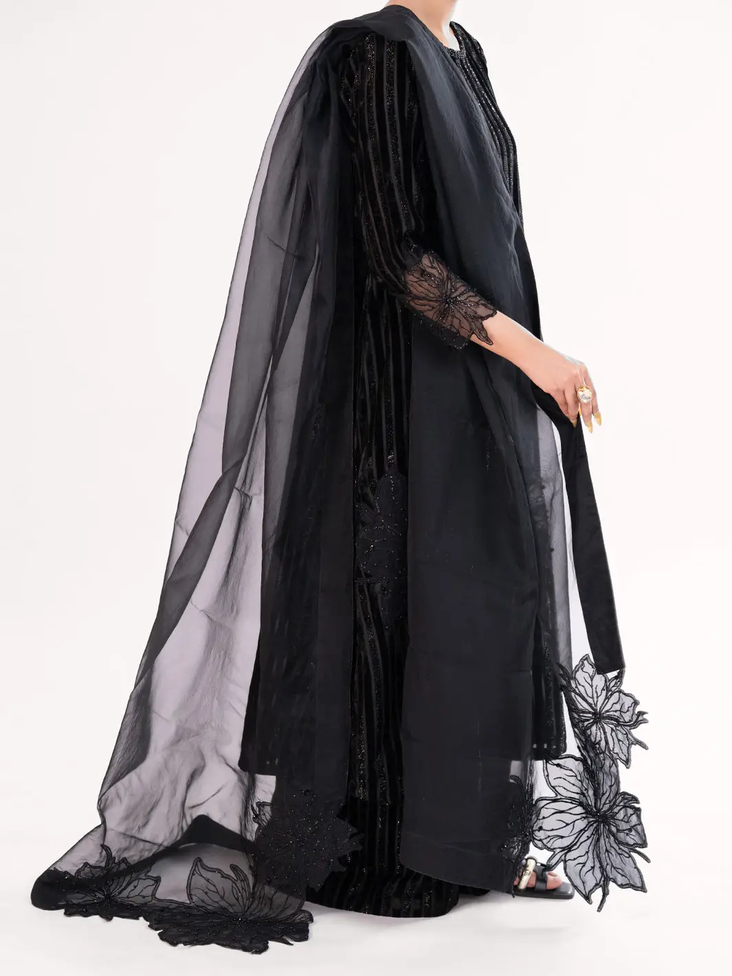 Black Velvet Formal 3Pc Stitched - Al-3Ps-Ls-562 6